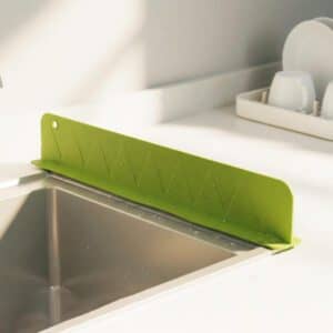 Silicone Sink Splash Guard Pakistan – Kitchen Water Splash Protector & Countertop Barrier
